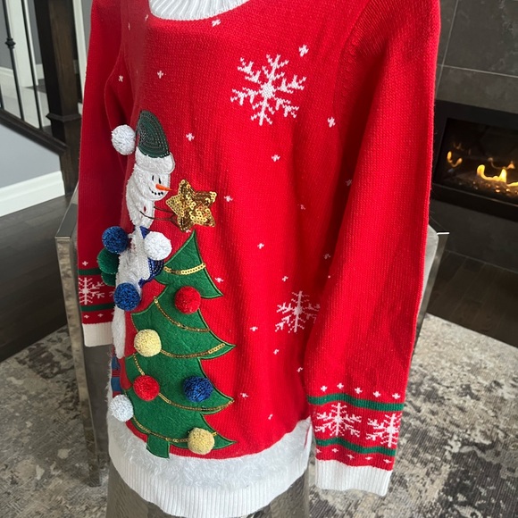 Cutest 🎄☃️cuddly ugly Christmas sweater 🎄☃️size small ☃️❄️🎄 - Picture 12 of 14
